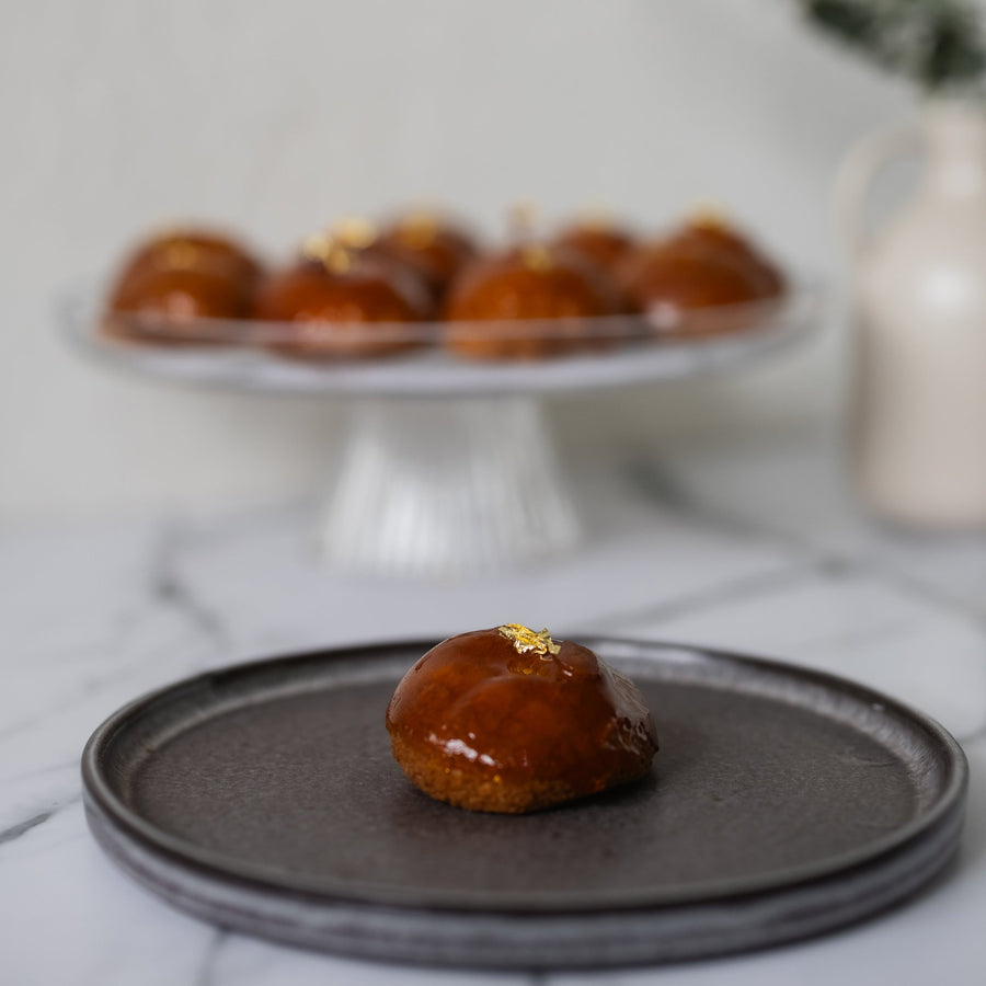 Caramel Choux Puffs